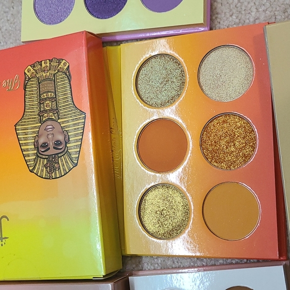 JUVIA'S PLACE EYESHADOW BUNDLE FOR SALE - Picture 4 of 8